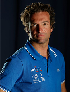 Billy Besson champion du Yacht Club de la Grande Motte